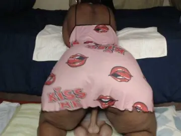 Prettybkack25  live sex cam