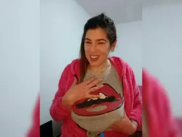 Samaramilf666  live sex cam