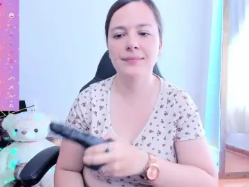 Angelaagomez  live sex cam