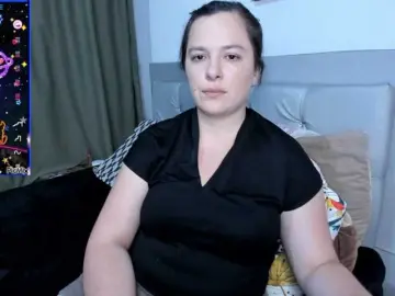 Angelaagomez  live sex cam