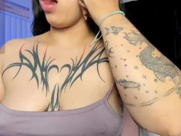 Karolina-evans  live sex cam