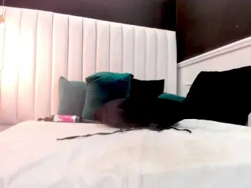 Tamhyferrara  live sex cam