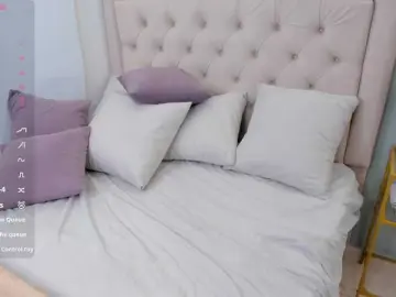 Tamhyferrara  live sex cam