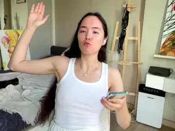 BritneyLusty  live sex cam