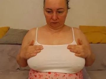 Brutalka1  live sex cam
