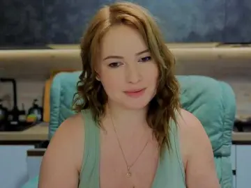 Katniss-K  live sex cam