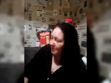 Milay-ya  live sex cam