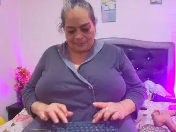 VickyBoobss  live sex cam