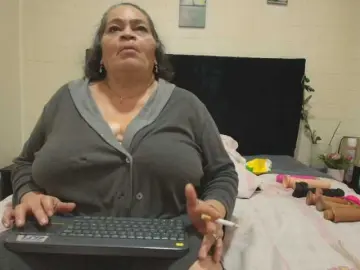 VickyBoobss  live sex cam