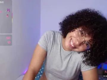 ViolettaMiller-  live sex cam