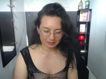 Koral-purple  live sex cam