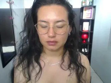 Koral-purple  live sex cam