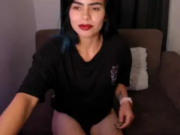 Sexxyladyy  live sex cam