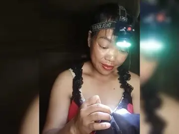Trieungan89  live sex cam