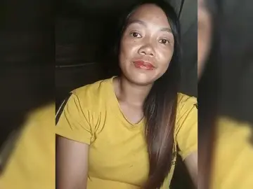 Trieungan89  live sex cam