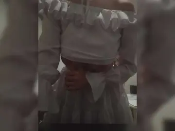 Biggirl777  live sex cam