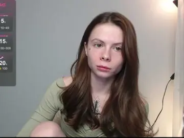 HoneyMira  live sex cam