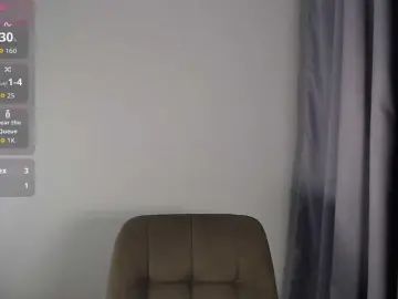 HoneyMira  live sex cam