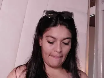 LannyShell  live sex cam