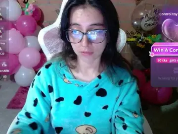 Maggie-Fox  live sex cam