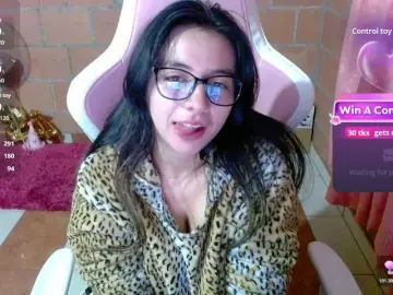 Maggie-Fox  live sex cam