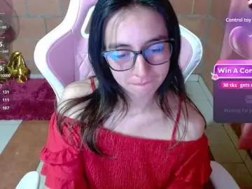 Maggie-Fox  live sex cam