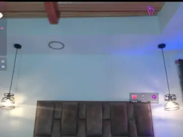Alejhandramora  live sex cam