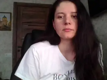 Andriana45  live sex cam