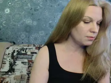 BlondeFox  live sex cam