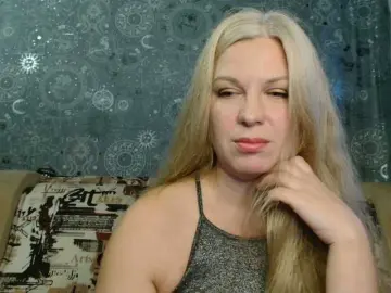 BlondeFox  live sex cam