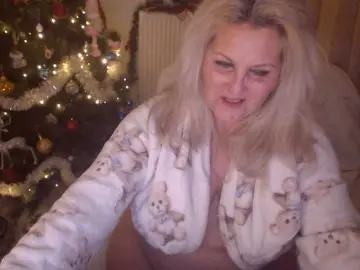 DivineBlond  live sex cam