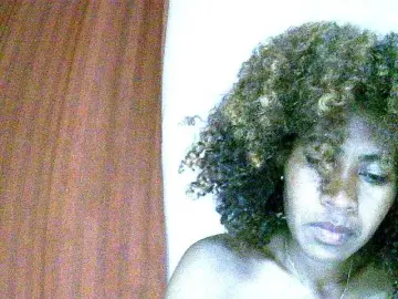 DonnelaQuin  live sex cam