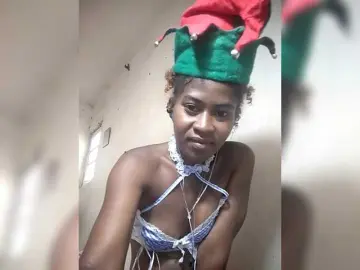 DonnelaQuin  live sex cam