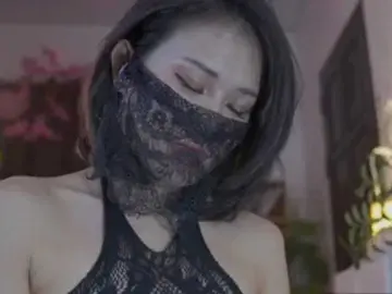 Kirenie  live sex cam
