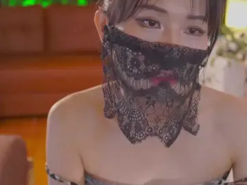 Kirenie  live sex cam
