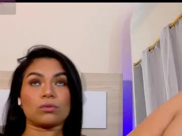 MauraGray  live sex cam