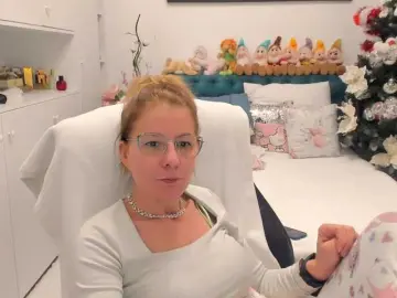 SalomeJade  live sex cam