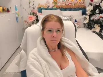 SalomeJade  live sex cam