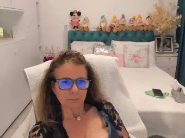 SalomeJade  live sex cam