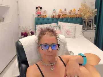 SalomeJade  live sex cam