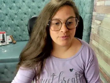 SaraThonson  live sex cam