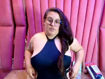 SaraThonson  live sex cam