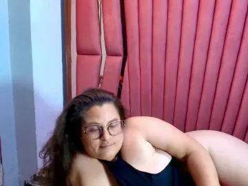 SaraThonson  live sex cam