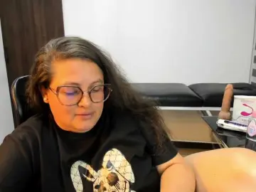 SaraThonson  live sex cam