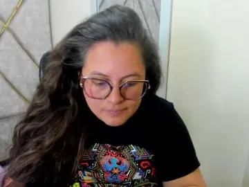 SaraThonson  live sex cam
