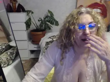 Ladydy4u  live sex cam