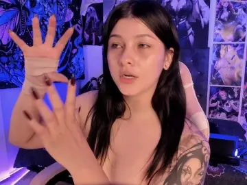 LanaKyutt  live sex cam