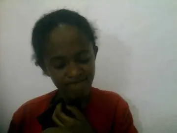 Sthela  live sex cam