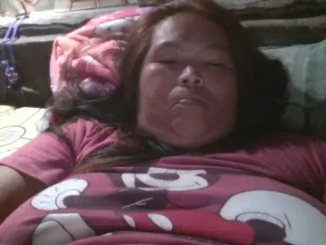 Yummypussy432  live sex cam