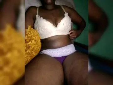 Davinalola  live sex cam